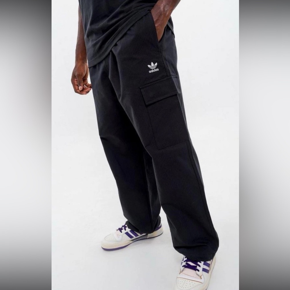 Adidas Originals Trefoil Essentials Wide Leg Baggy CargoPants Bungee Ankles SZ.S